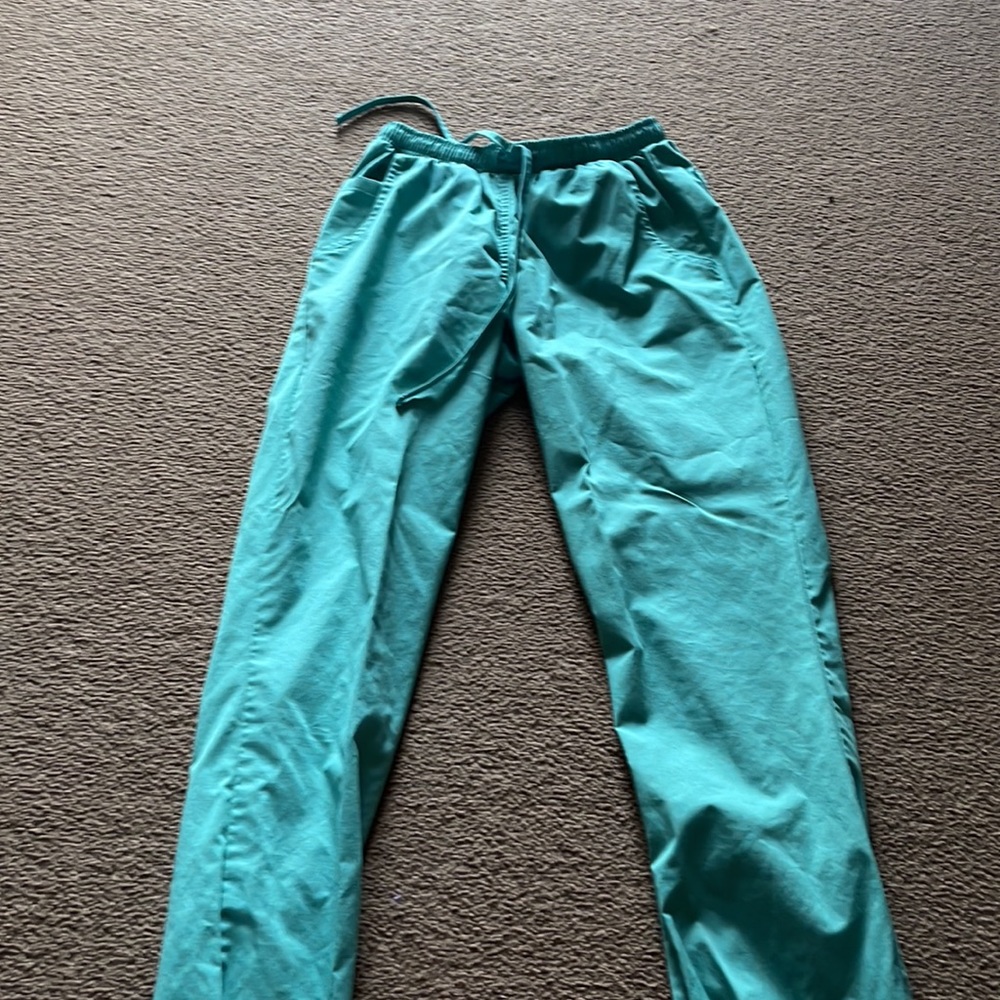 Scrub set - Picture 5 of 5